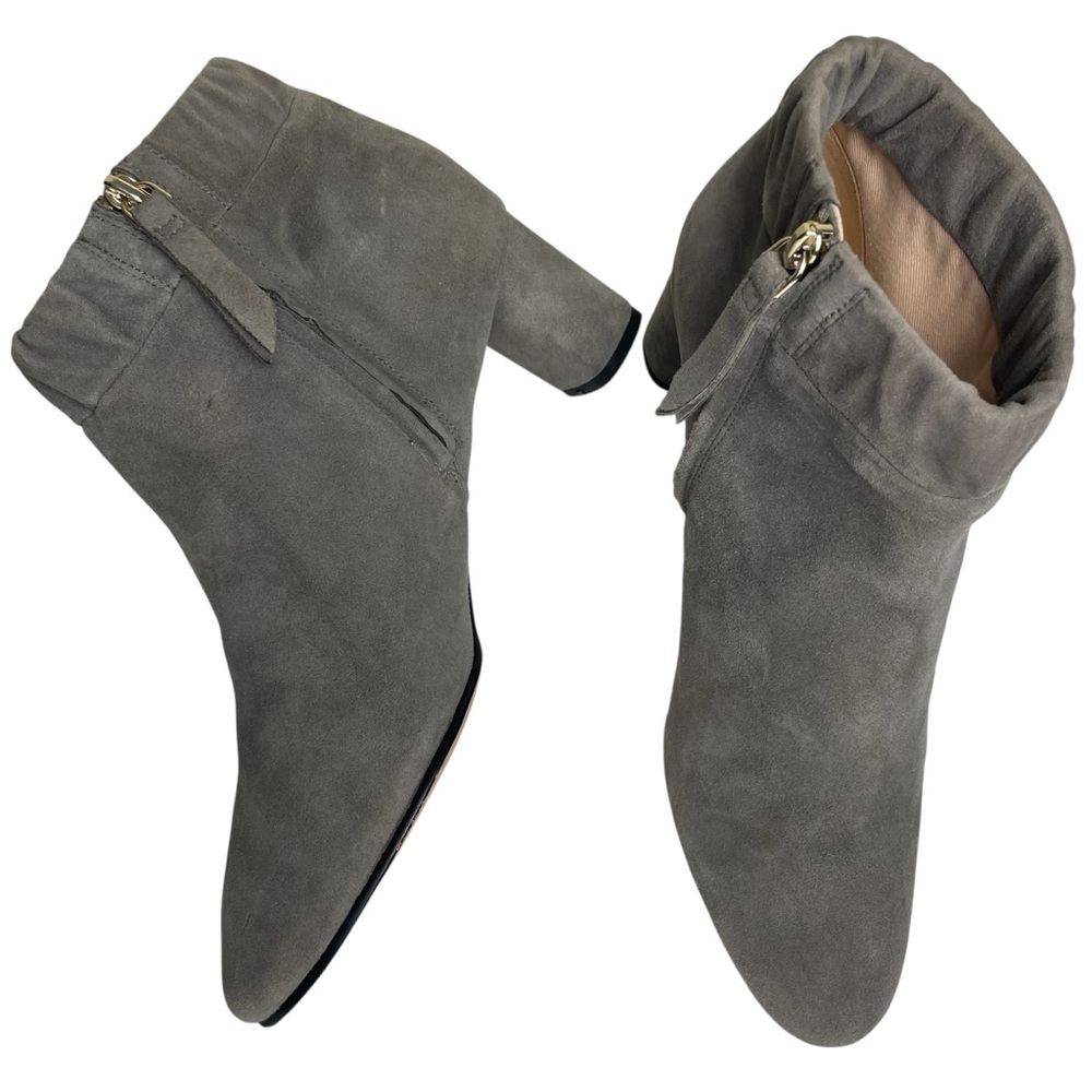 CLARKS 'Grace Iris' Pale Gray Faux Suede Zip Heeled Ankle Boots Women's Size 9.5